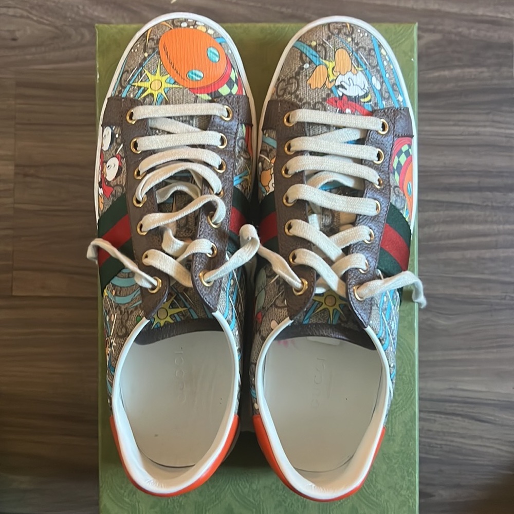 Gucci tennis shoes